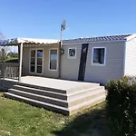 Les Falaises De