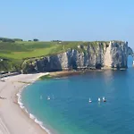 Les Falaises De Toussaint