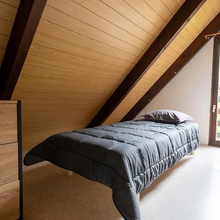 キャンプ場 Les Falaises De