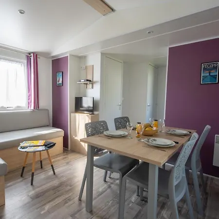 Campeggio Les Falaises De