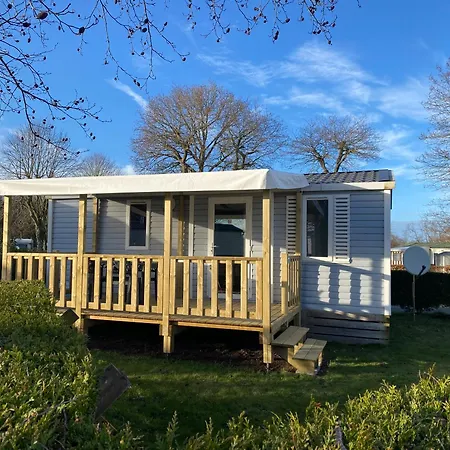 Les Falaises De Toussaint